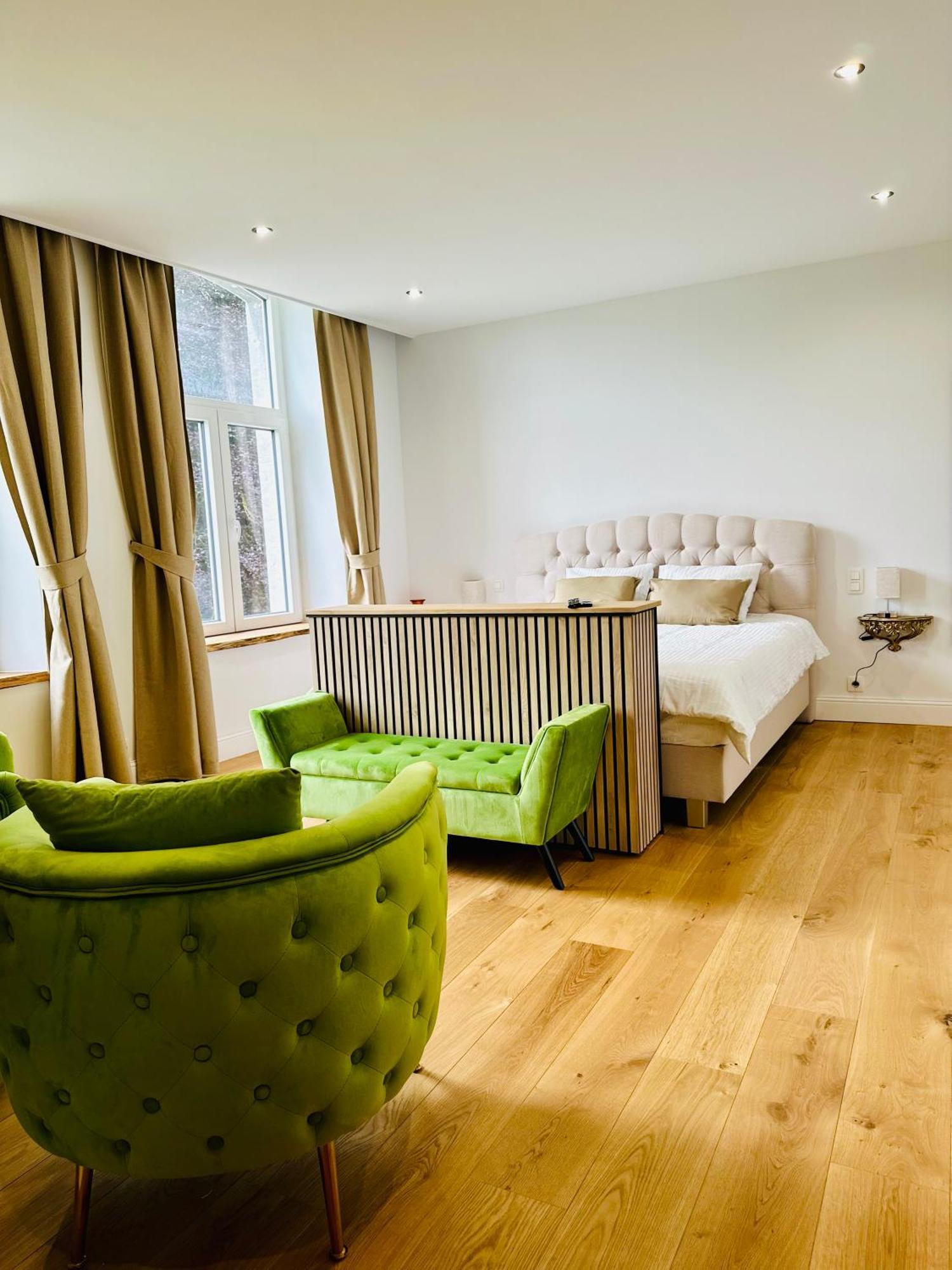 Suite De Luxe Au Chateau 105 Tinlot 外观 照片