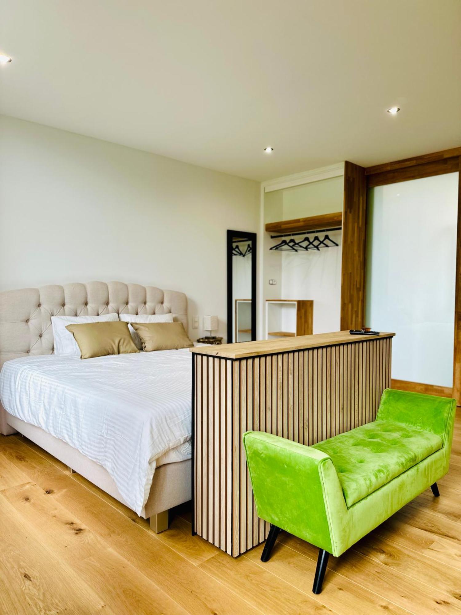Suite De Luxe Au Chateau 105 Tinlot 外观 照片