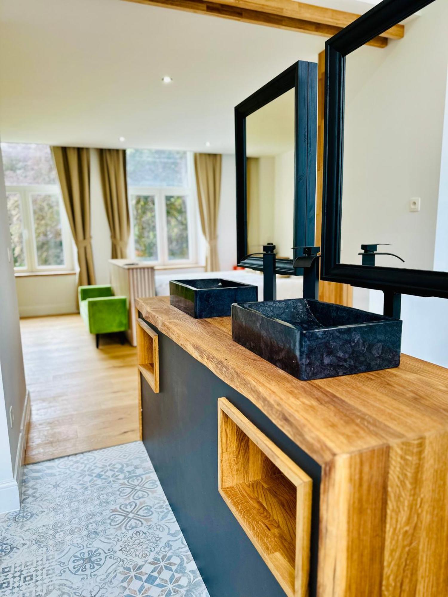 Suite De Luxe Au Chateau 105 Tinlot 外观 照片